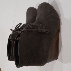 Dr. Scholl's Kids Grey Wedge Booties Size 2